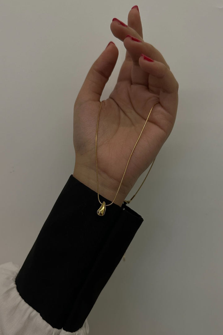 Veneta Drop Pendant